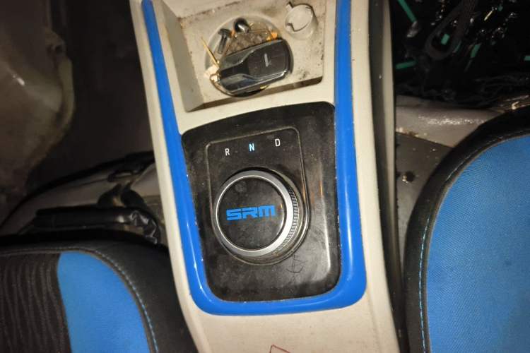 Used SRM Haoyun 2023 Launch Edition Entrepreneurial Van Gear Lever