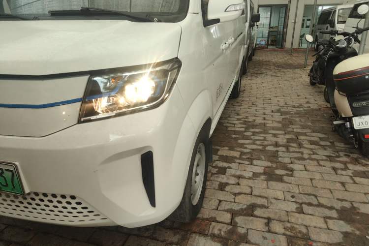 Used SRM Haoyun 2023 Standard Passenger Bus Left Front Headlight
