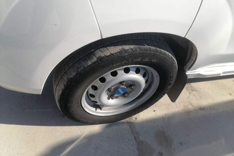 Used SRM Haoyun 2023 Standard Passenger Bus Left Front Wheel Hub