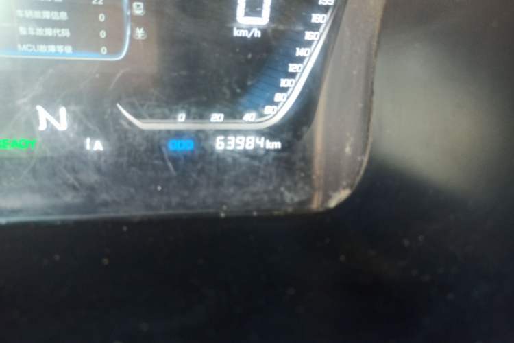 Used SRM Haoyun 2023 Standard Passenger Bus Odometer Close Up