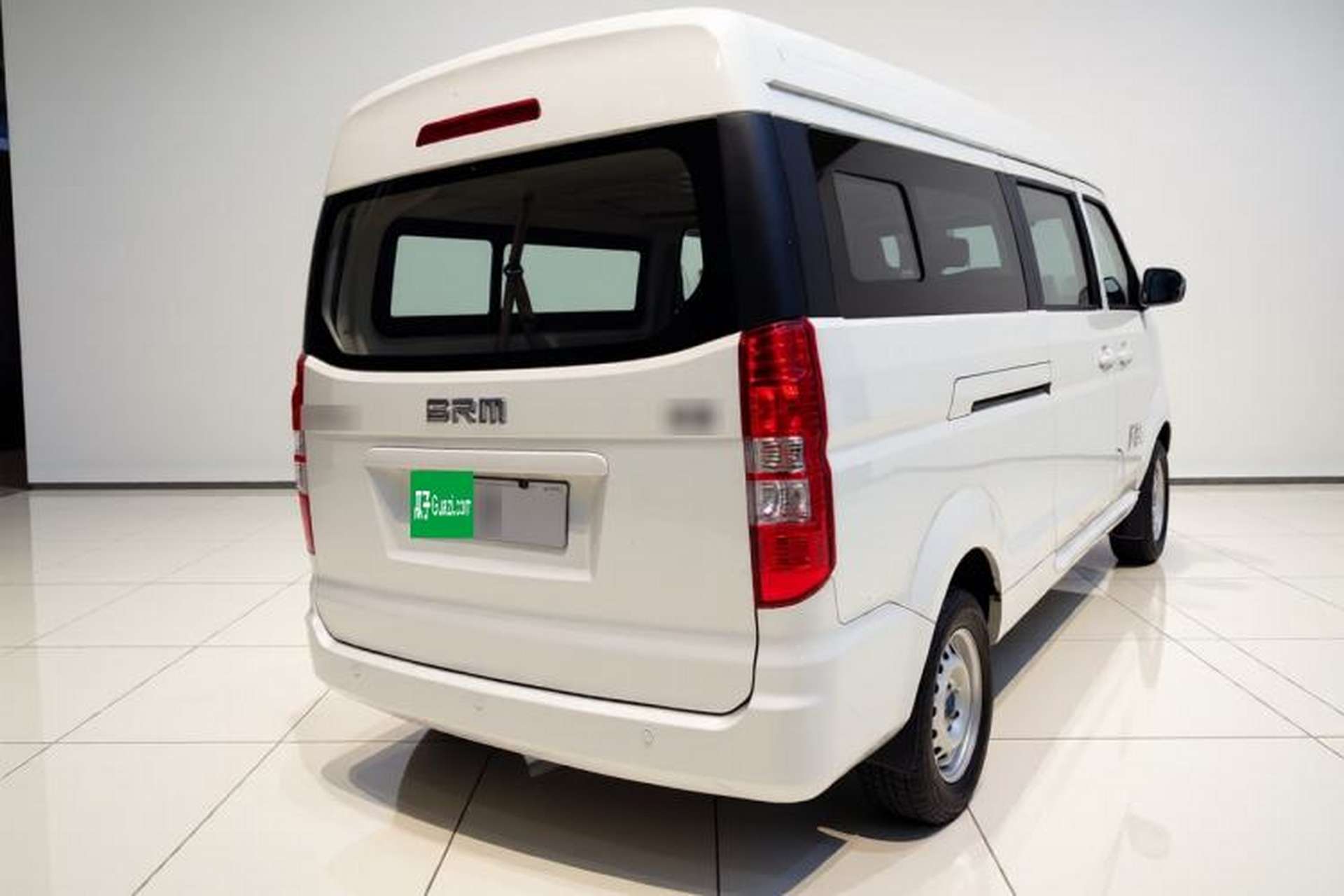 Used SRM Haoyun 2023 Standard Passenger Bus Rear Right 45 Deg