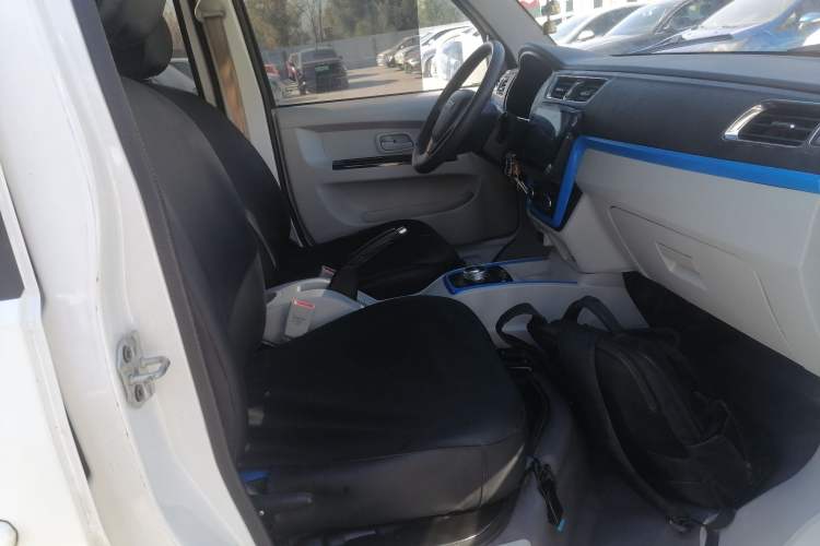 Used SRM Haoyun 2023 Standard Passenger Bus Right Front Seat
