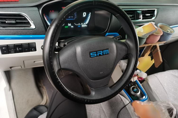 Used SRM Haoyun 2023 Standard Passenger Van 6 Seats Steering Wheel