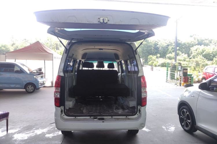 Used SRM Haoyun 2023 Launch Edition Standard Type Passenger Trunk