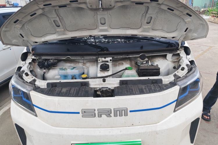 Used SRM Haoyun 2025 Launch Edition Farady 42.3 kWh 305 km 6 seats Engine Bay