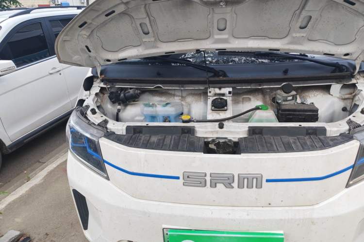 Used SRM Haoyun 2025 Launch Edition Farady 42.3 kWh 305 km 6 seats Engine Bay Right