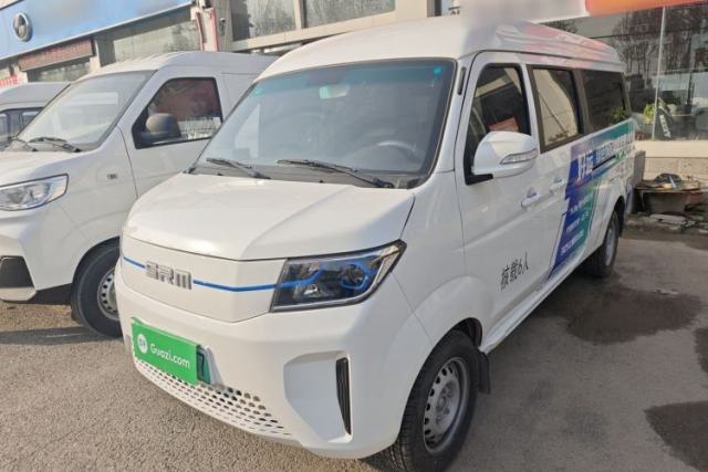 Used SRM Haoyun 2025 Launch Edition Farady 42.3 kWh 305 km 6 seats