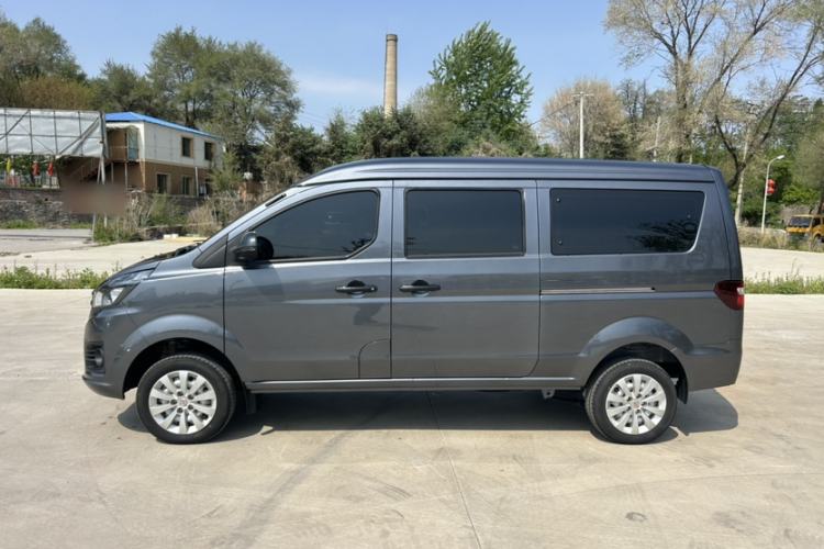 Used SRM Jinhaishi M 2024 1.5L Engineering Lion Passenger Van 5/6/7 Seats Exterior 3