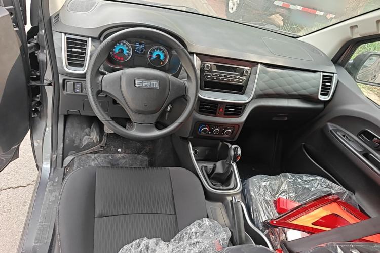 Used SRM Jinhaishi M 2025 1.5L Engineering Lion Passenger Van 5/6/7 Seats Center Console