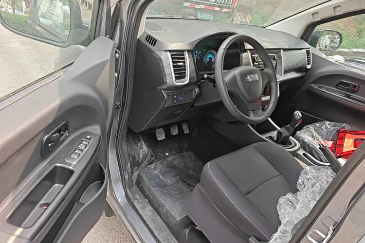 Used SRM Jinhaishi M 2025 1.5L Engineering Lion Passenger Van 5/6/7 Seats Driver Seat