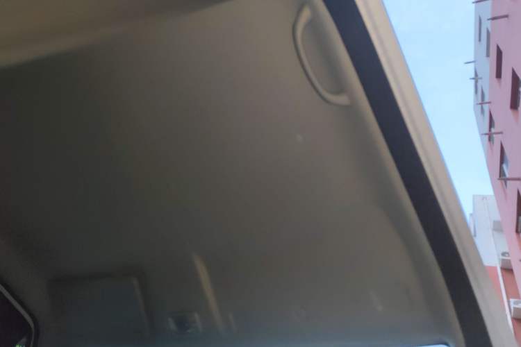 Used SRM New Energy E3 2025 Fudi 310KM Practical Van Headliner