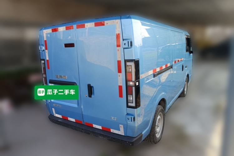 Used SRM New Energy E3 2024 Luxury Model Exterior 5