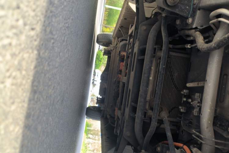 Used SRM New Energy E3 2024 Standard Model Chassis Front