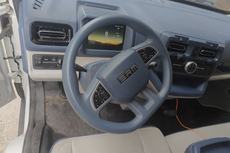 Used SRM New Energy E3 2024 Luxury Model Steering Wheel