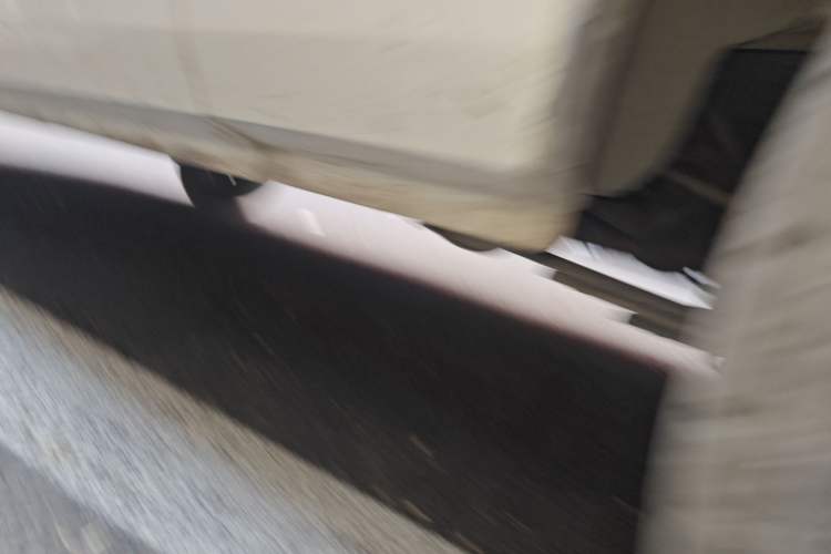 Used SRM New Energy E3 2025 Fudi 310KM Practical Passenger Vehicle Chassis Rear Left