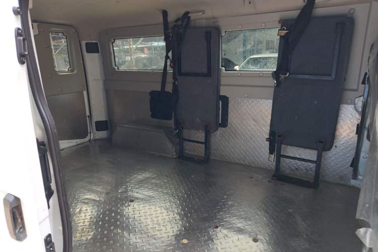 Used SRM New Energy E3 2025 Fudi 310KM Practical Passenger Vehicle Left Rear Seat