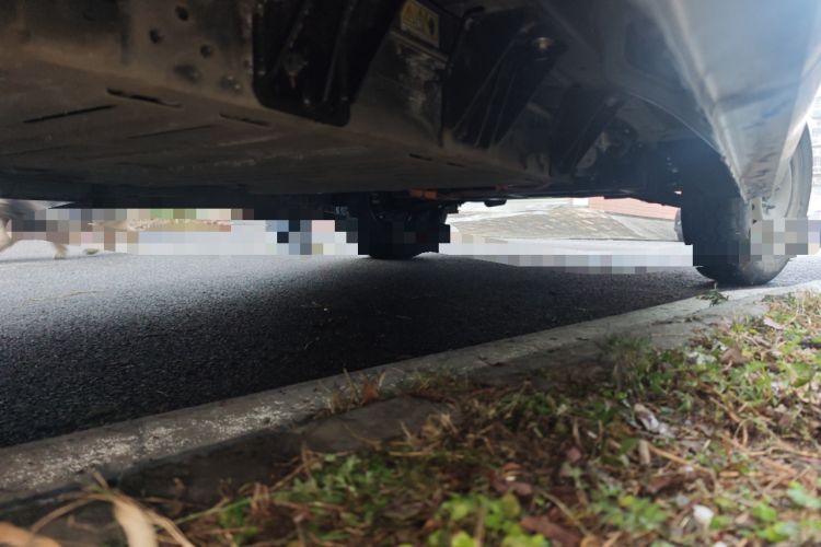 Used SRM New Energy E3L 2024 Standard 6-Seater Bus Chassis Rear Right