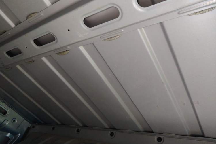 Used SRM New Energy E3L 2024 Luxury Model Headliner