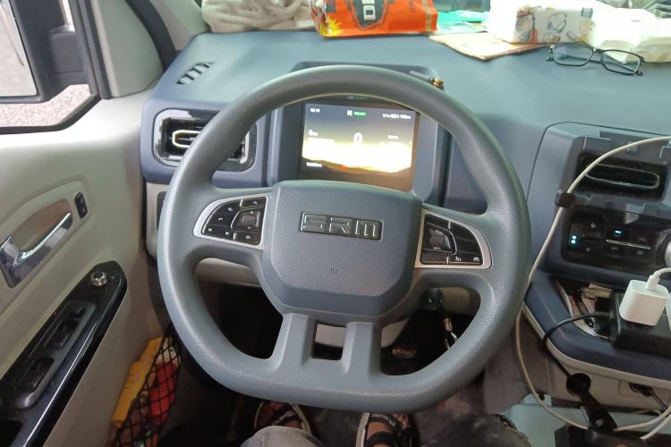 Used SRM New Energy E3L 2024 Luxury Model Steering Wheel