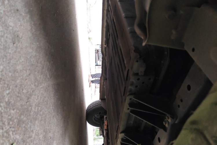 Used SRM New Energy E3L 2024 Standard 6-Seater Bus Chassis Rear Right