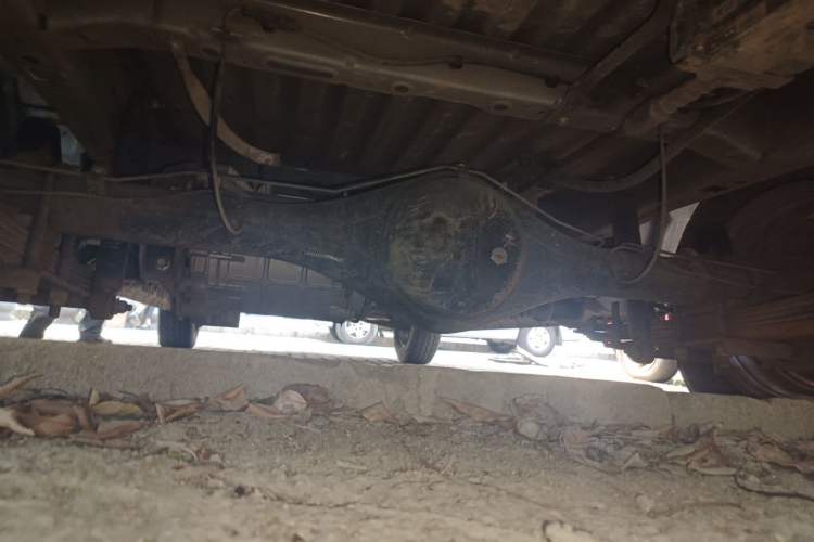 Used SRM New Energy E3L 2024 Standard 6-Seater Bus Chassis Rear