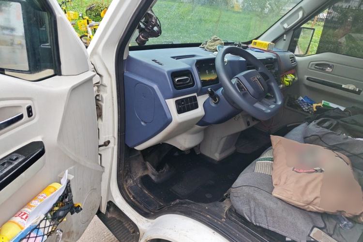 Used SRM New Energy E3L 2024 Standard 6-Seater Bus Driver Seat