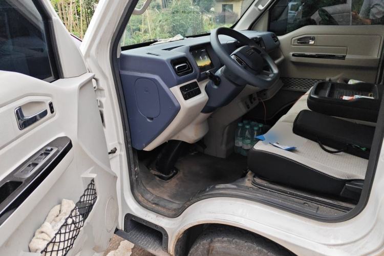 Used SRM New Energy E3L 2024 Standard 6-Seater Bus Driver Seat