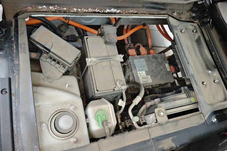 Used SRM New Energy E3L 2024 Standard 6-Seater Bus Engine Bay