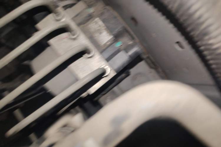 Used SRM New Energy E3L 2024 Custom Luxury Model Engine Bay Left