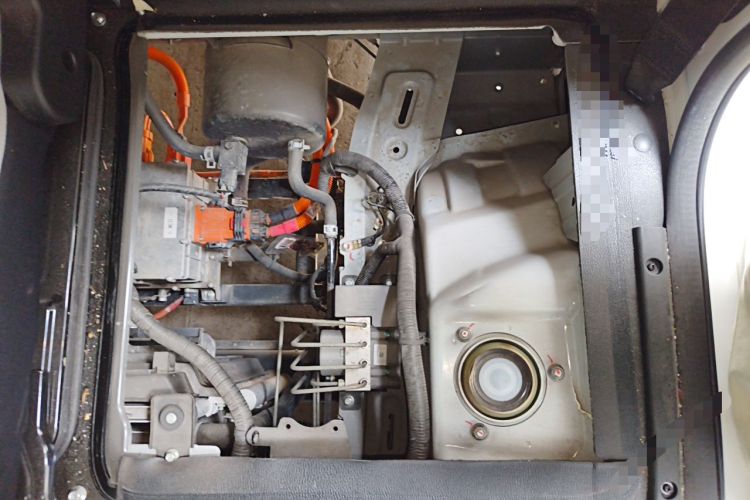 Used SRM New Energy E3L 2024 Standard 6-Seater Bus Engine Bay