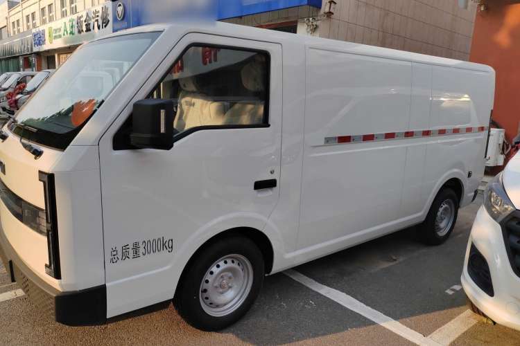 Used SRM New Energy E3L 2024 Custom Luxury Model Exterior 5