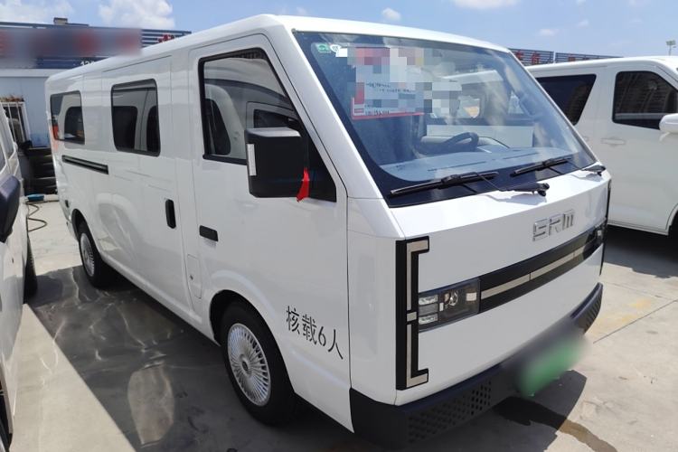 Used SRM New Energy E3L 2024 Standard 6-Seater Bus Front Right 45 Deg