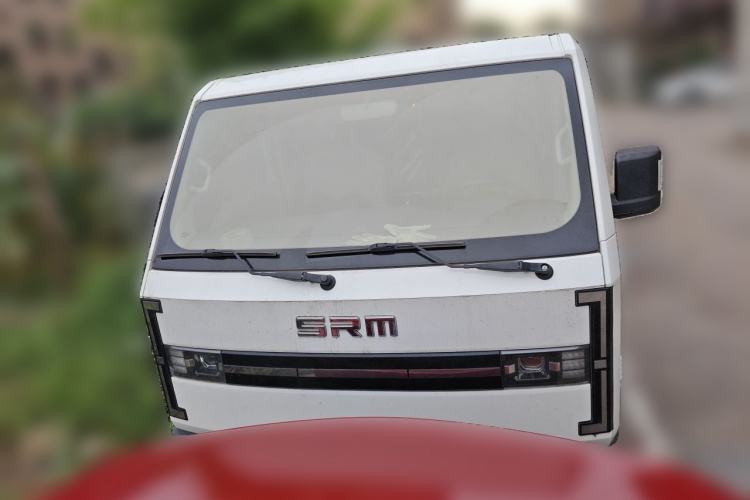 Used SRM New Energy E3L 2024 Standard 6-Seater Bus Front