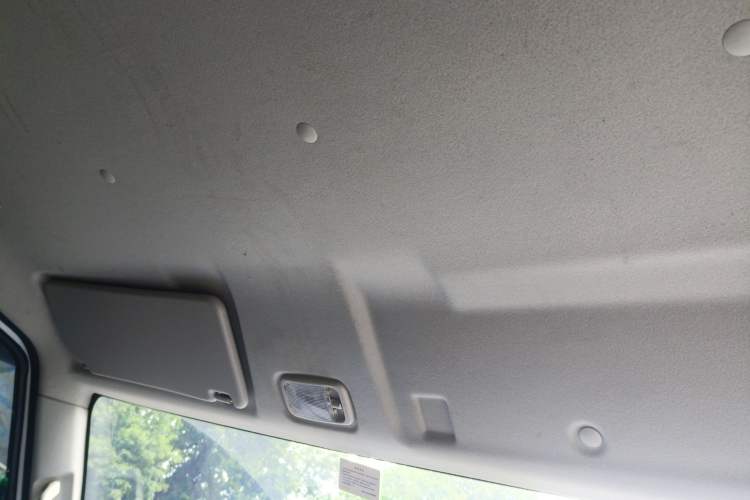 Used SRM New Energy E3L 2024 Practical Model Headliner