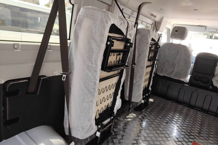 Used SRM New Energy E3L 2024 Standard 6-Seater Bus Left Rear Seat