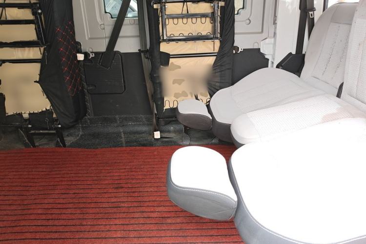 Used SRM New Energy E3L 2024 Luxury 6-Seater Bus Left Rear Seat