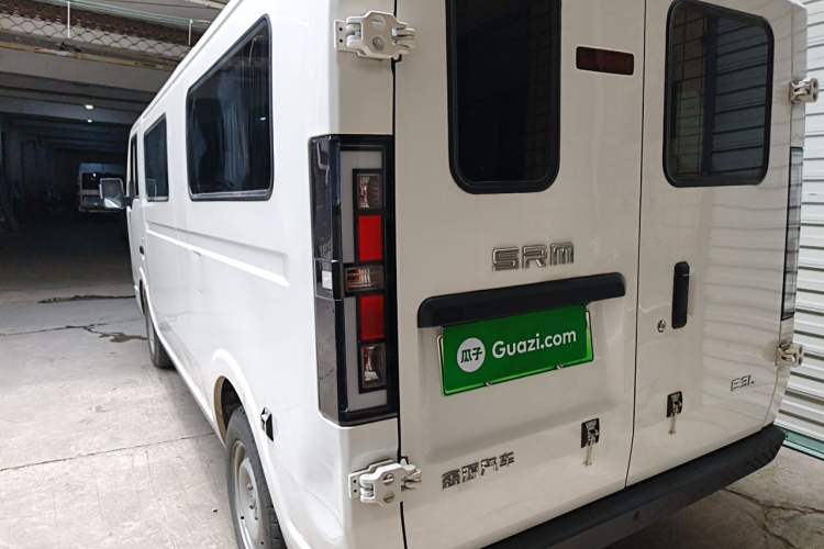 Used SRM New Energy E3L 2024 Standard 6-Seater Bus Rear Left 45 Deg