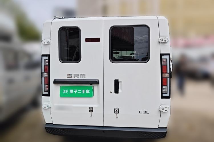 Used SRM New Energy E3L 2024 Luxury 6-Seater Bus Rear