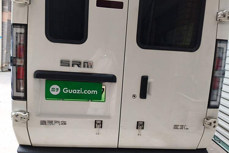Used SRM New Energy E3L 2024 Standard 6-Seater Bus Rear