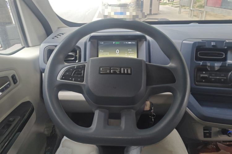 Used SRM New Energy E3L 2024 Standard 6-Seater Bus Steering Wheel