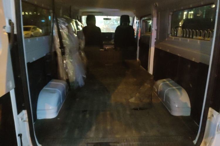 Used SRM New Energy E3L 2024 Standard 6-Seater Bus Trunk
