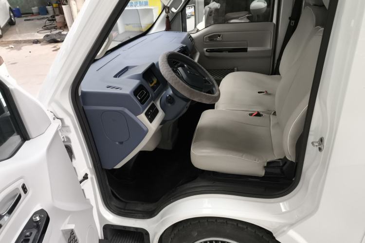 Used SRM New Energy E3L 2025 Ningde 53.58kWh 365KM Practical Bus Driver Seat