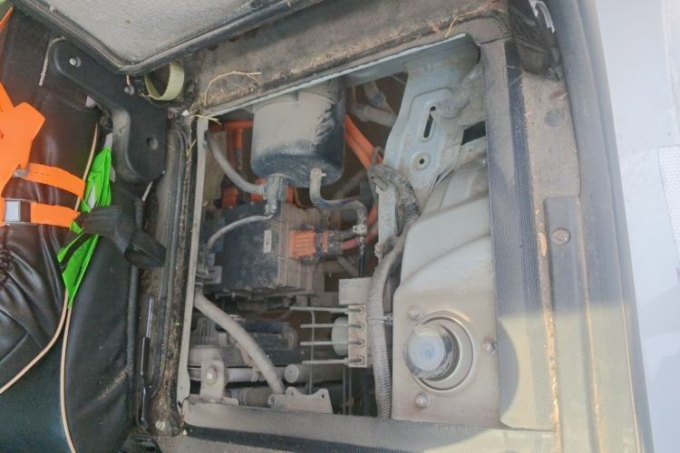 Used SRM New Energy E3L 2025 Ningde 53.58kWh 365KM Practical Bus Engine Bay