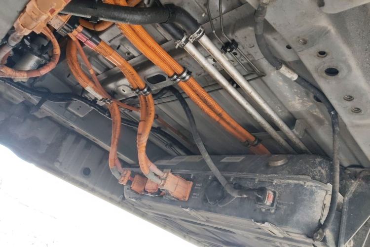 Used SRM New Energy E3L 2025 Ningde 53.58kWh 365KM Practical Bus Engine Bay