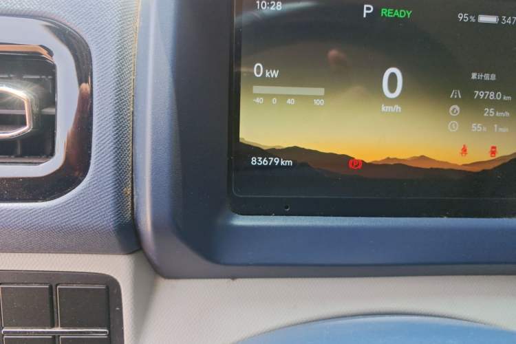 Used SRM New Energy E3L 2025 Ningde 53.58kWh 365KM Practical Bus Odometer Close Up