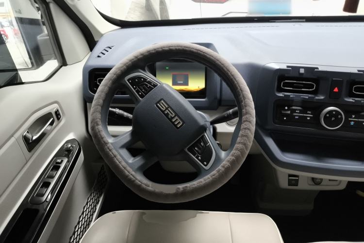 Used SRM New Energy E3L 2025 Ningde 53.58kWh 365KM Practical Bus Steering Wheel
