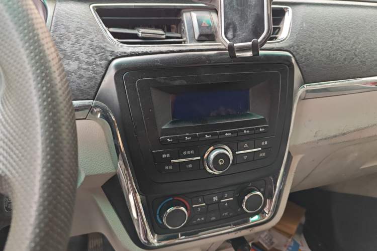 Used SRM New Energy Haishi EV 2021 Standard Model Audio And AC Panel