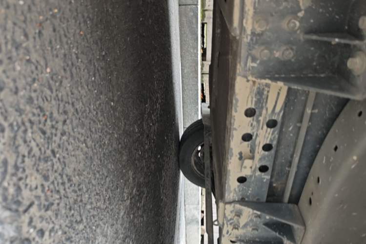 Used SRM New Energy Haishi EV 2021 Standard Model Chassis Front Right