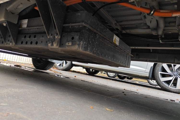 Used SRM New Energy Haishi EV 2021 Standard Model Chassis Rear Left