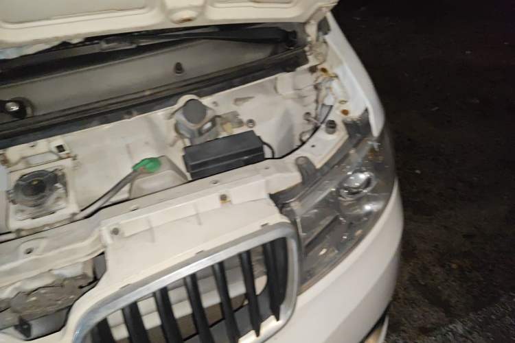 Used SRM New Energy Haishi EV 2021 Standard Model Engine Bay Left